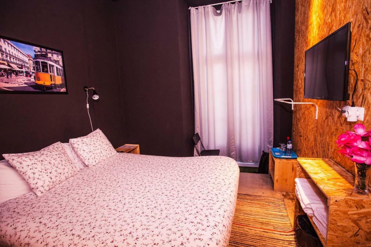 Sky Beds Lisbon Vandrarhem Exteriör bild